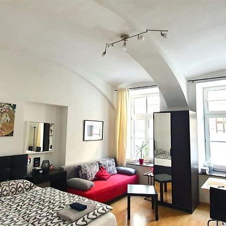 Msq Diana Vienna - 10 Min From City Center - Free Coffee And Tea - High Speed Internet Exterior foto